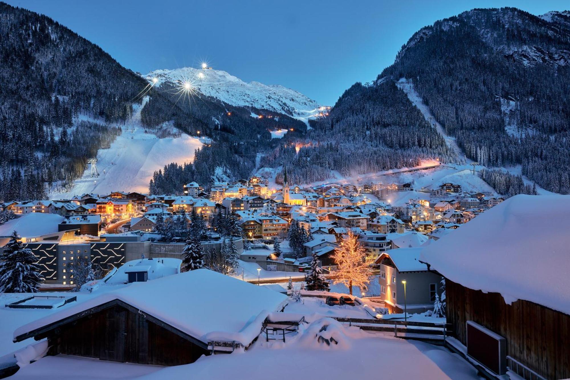 Hotel Madlein Ischgl Ngoại thất bức ảnh